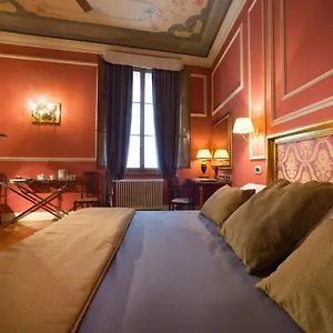 ** Bed and breakfast Boutique Torre De' Conti Italia